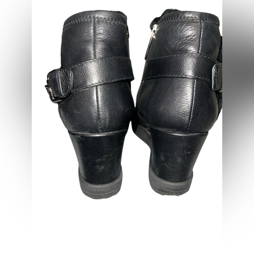 AQUATALIA Black Leather Wedge Boots Faux Fur Trim Zip Up US 9 - Picture 4 of 12